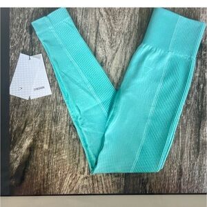 Gymshark Spearmint Green Seamless Leggings. NWT